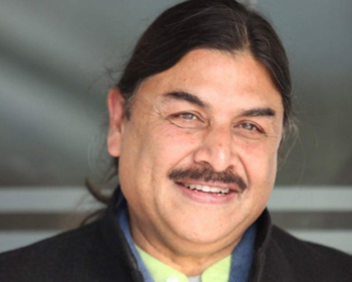 Adv. Himanshu Chaturvedi
